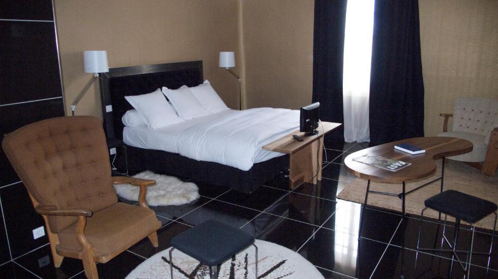 Hotel Saint Trophime Αρλ Δωμάτιο φωτογραφία