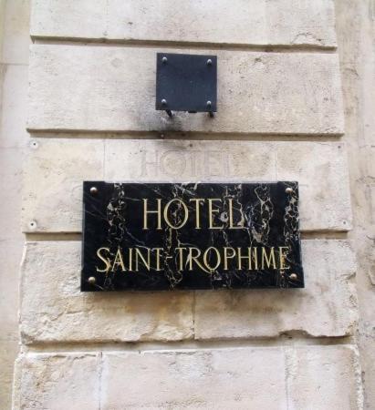 Hotel Saint Trophime Αρλ Εξωτερικό φωτογραφία